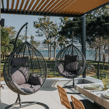 Ponte Suites Antirrio Exterior photo